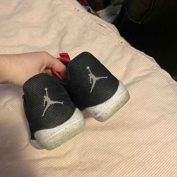 Air Jordan shoes - Picture 3 of 3